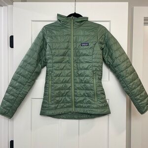 Patagonia Women’s Nanopuff NWT